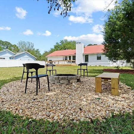 Spacious Home Near Beach, Large Yard, Game Room And Dog Friendly Jacksonville Exterior photo